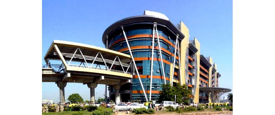 Huda City Centre (Metro Park)